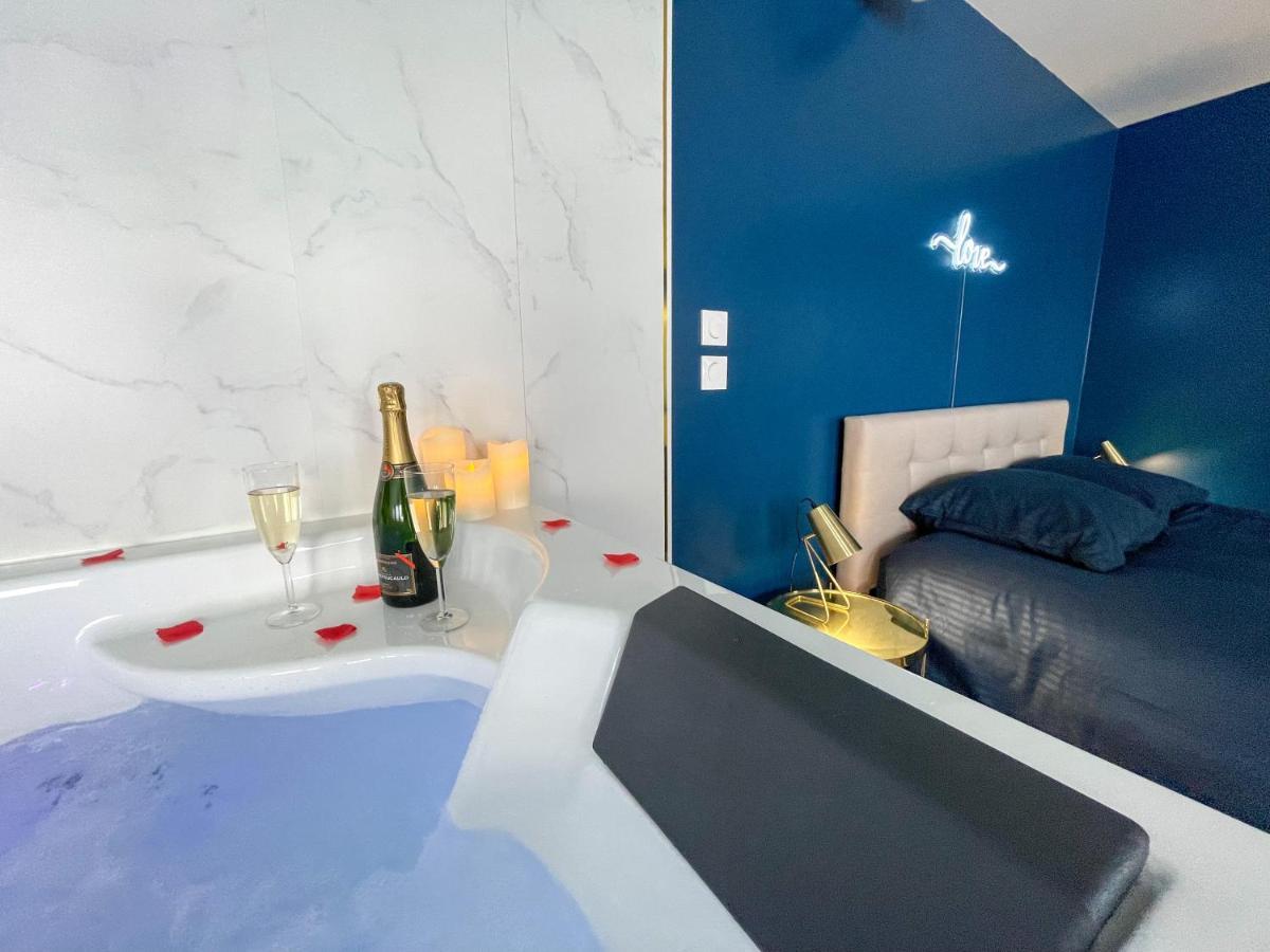 Spa Sous Les Etoiles - Cinema - Netflix - Parking - Gare Amiens Eksteriør billede
