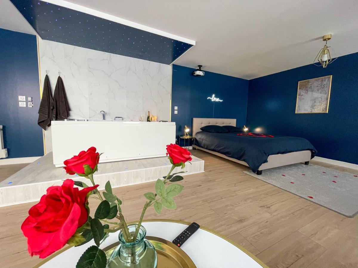 Spa Sous Les Etoiles - Cinema - Netflix - Parking - Gare Amiens Eksteriør billede